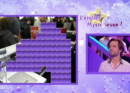 Florence foresti a pu compter sur la participation malicieuse de sa fille toni, 12 ans, pour son jeudi 7 mai 2020, florence foresti était l'invitée de quotidien (tmc). Les 12 Coups De Midi Pas Encore D Etoile Mysterieuse Pour L Annee 2015 Toutelatele