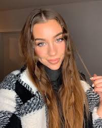 Cassidy Fulton's Instagram, Twitter & Facebook