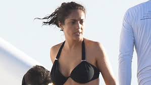Salma hayek has started 2021 with a splash. Salma Hayek S Bikini Photos Explained Why She S Posting So Many Hollywood Life