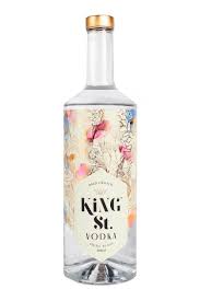 It takes about 8.5 pounds of potatoes to make a 750 ml bottle of vodka, commercially. Pin On Vodka