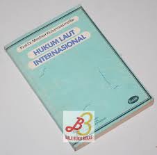 Dampak keberadaan tambang pasir besi di desa ciher. Mochtar Kusumaatmadja Hukum Laut Internasional Bale Buku Bekas Rare Used Bookstore