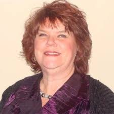 Faye Ashley's Instagram, Twitter & Facebook