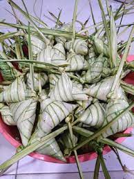 Assalamualaikum, mood hari raya aidil adha sudah tiba. Resepi Ketupat Palas Menu Musim Perayaan Saji My