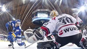 Matt tomkins is on the chicago blackhawks' taxi squad. Wenn Sich Die Favoriten Auf Den Fussen Stehen Spengler Cup Davos