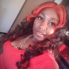 Femme absolument magnifique et attirante 💕💕