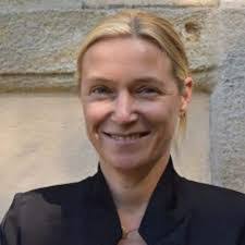 Barbara Wetzel's Instagram, Twitter & Facebook