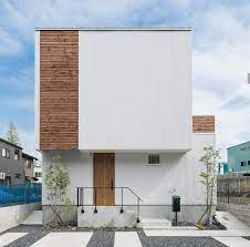 Apalagi ada banyak pilihan detail yang bisa diterapkan untuk memaksimalkan seluruh bagian pengaturan. 25 Desain Rumah Minimalis 2 Lantai Untuk Keluarga Muda