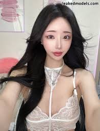Leelee  Lin001100  Loveyou01004  lin002200 Голе фотографије OnlyFans 1  - Leaked Models
