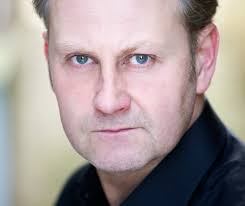 It's Christmas! (fairly soon) 🎅🏻 🎄 DICKON TYRRELL (@dickon_james_edward)  joins the cast of Jim Cartwright's A Christmas Fair ✨ Produced by  @oldhamcoliseum in association with @nottootame 🎭 📅 17 December