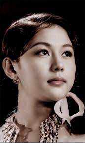 Two of the hottest stars during the 1980's Alma Moreno and Barbara Luna.