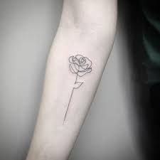 Последние твиты от la belle et la bête (@labelleetlabete). Geometric Tattoo La Rose Sous La Cloche En Verre Nous Rappelle Le Film La Belle Et La Bete Tattooviral Com Your Number One Source For Daily Tattoo Designs Ideas Inspiration