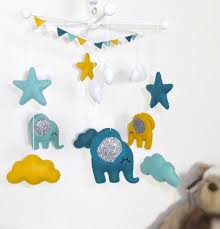 Mobile Musical Pour Lit De Bebe Suspension En Bois 6 Branche Avec Elephants Nuage Etoile Boite A Musique Rotat Felt Ornaments Diy Couture Gifts For Kids