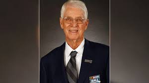 Byrnes had been diagnosed with head and neck cancer back in 2013 and was forced to step down from broadcasting last year. Nascar Hall Of Famer Glen Wood Passes Away Wrcbtv Com Chattanooga News Weather Sports