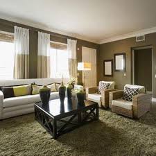 Pin By Rainbow Painting Kelowna Bc On Wohnzimmer Family Room Decorating Trendy Living Rooms Brown Living Room