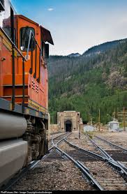 Railpictures Net Photo Bnsf 8782 Bnsf Railway Emd Sd70ace At East Portal Colorado By Mtnclimberjoe Bnsf Railway Train Tunnel Train Wallpaper