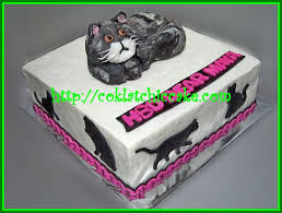 Kami akan post di wall ini. Cake Kucing Maya Coklatchic Cake Est 2004