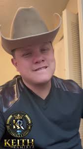 Pre-lanzamiento de nuevo sencillo de Emanuel Benavides