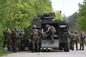 De stad telt ruim 20.000 inwoners. Militair Expert Over Spoorloze Militair Jurgen Conings Zij Dilsen Stokkem Het Nieuwsblad Mobile