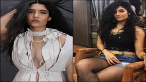 Drool-worthy! Guru fame Ritika Singh goes bold in her latest photo-shoot  | Telugu Movie News - Times of India