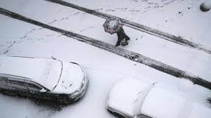 Allerdings scheint die erste augustwoche noch ein paar sommertage bereit zu halten, in denen auch die nächte lau werden könnten. Wetter In Deutschland Uberraschende Wende Experte Macht Schnee Fans Hoffnung Wetter