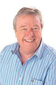 Painting Watercolour Sea & Sky the Easy Way: Harrison, Terry:  0787721853534: Amazon.com: Books