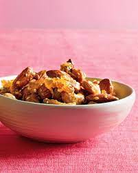 Many of our thanksgiving appetizers are quick and easy to prepare and are the perfect finger foods for kids and adults alike, and many can be made in advance. Easy Thanksgiving Appetizers To Start A Fabulous Feast Quick Holiday Recipes Thanksgiving Snacks Recipes Thanksgiving Appetizers Easy