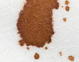 Enlever vieille tache de sang. Comment Enlever Une Tache De Sang Sur Un Vetement Nos Astuces