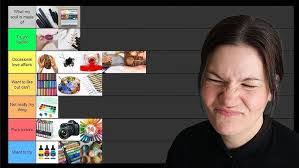 Katrina Crouch's Instagram, Twitter & Facebook