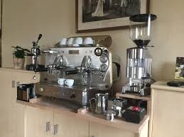 Die 2gruppen Faema E61bj 2001das Modell Wird Noch Hergestellt So Das Alle Technischen Daten Auf Der Faema Inter Kaffeemaschine Kuche Siebtrager Kaffeemaschine
