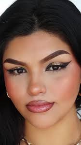 Idea y hack de delineado con sombra #eyeliner #maquiagem #maquillaje  #makeup #anabelladeconstanza