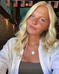 This is why I'm proud to be a Mav! 💛❤️#unified