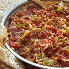 One Pan Grass Fed Beef Cabbage Skillet Recipe Clean Food Crush Ground Beef And Cabbage Clean Recipes