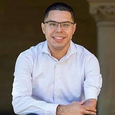 The building is oval in shape so clearly the function of pimentel is efficiency with time management. Harold Pimentel Hjpimentel Twitter