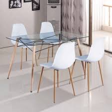 Fabriquées grâce à des matériaux de première qualité, ces chaises aux pieds en bois vous apporteront tout le confort et le maintien dont vous avez besoin grâce à leur galette. Mobilier Deco