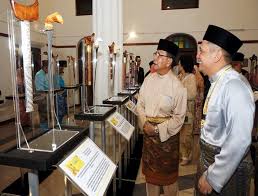 Ibrahim balai seni dataran alor setar masjid zahir balai senikedah river shop houses balai besar majlis agama islam measured drawing balai seni negeri , bandar alor setar, 05000 alor setar, kedah. Bernama Sultan Dan Sultanah Kedah Ke Pameran Keris Di Balai Seni Negeri