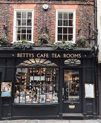 Imagen De Books Cafe And Explore Tea Room Cafe Exterior Coffee Shop