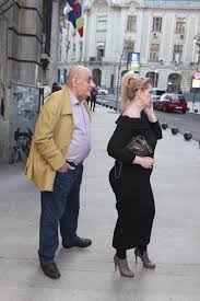 Te iubesc pentru tot ceea ce eşti. Trebuie SÄƒ Vezi Cum AratÄƒ Oana Lis Din Profil Ca SÄƒ InÈ›elegi Privirea Lui Viorel Click Mobile