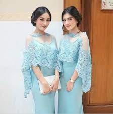 Jul 02, 2021 · agar nyaman dan bebas bergerak saat kondangan, ada baiknya kamu memakai outfit yang longgar. Pin Na Doske Kumpulan Model Kebaya