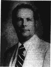 Em itng U m lh Martin School site eyed fridoy.