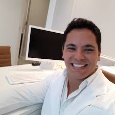 Dr Lucas Rocha