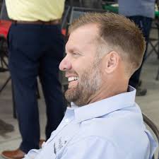 The South Jordan Chamber honored our Police, Fire, and Public Works heroes  at their Blue, Red, and Green event today at Glenmoor Golf Course. City  leadership was there to honor the good