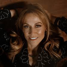 FEATURE: Inspired By… Part Ninety-One: Sheryl Crow — Music Musings & Such