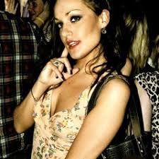 Stream Leanne Hood 1 music