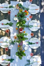 39 Easy Easter Centerpieces And Table Settings Easter Table Settings Easter Table Decorations Easter Table Settings Rustic