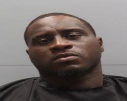 🚨MURDER ARREST🚨 Sheriff Leon Lott announces the arrest of De Anthony  Lopez Huff (30). On November 1, 2025, at approximately 1:15 a.m., deputies  responded to the 600 block of Camp Ground Rd