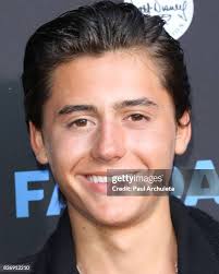 239 Paul Isaak Photos & High Res Pictures