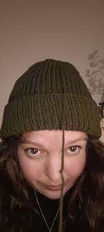 Hey all! Help! I am knitting another hat, just like the previous one I  showed you (that was a lighter green). ** Edit: I am specifically looking  for a join that works