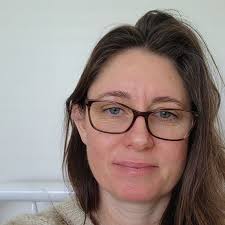 Dr Catherine Stephan