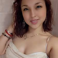 What are the golden chests in Temu's Farmland and how do I get them?