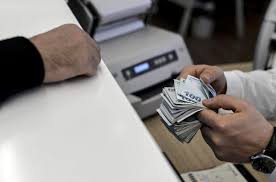 Arefe günü ptt ve noter çalışacak mı? Bugun Bankalar Acik Mi 4 Eylul 2017